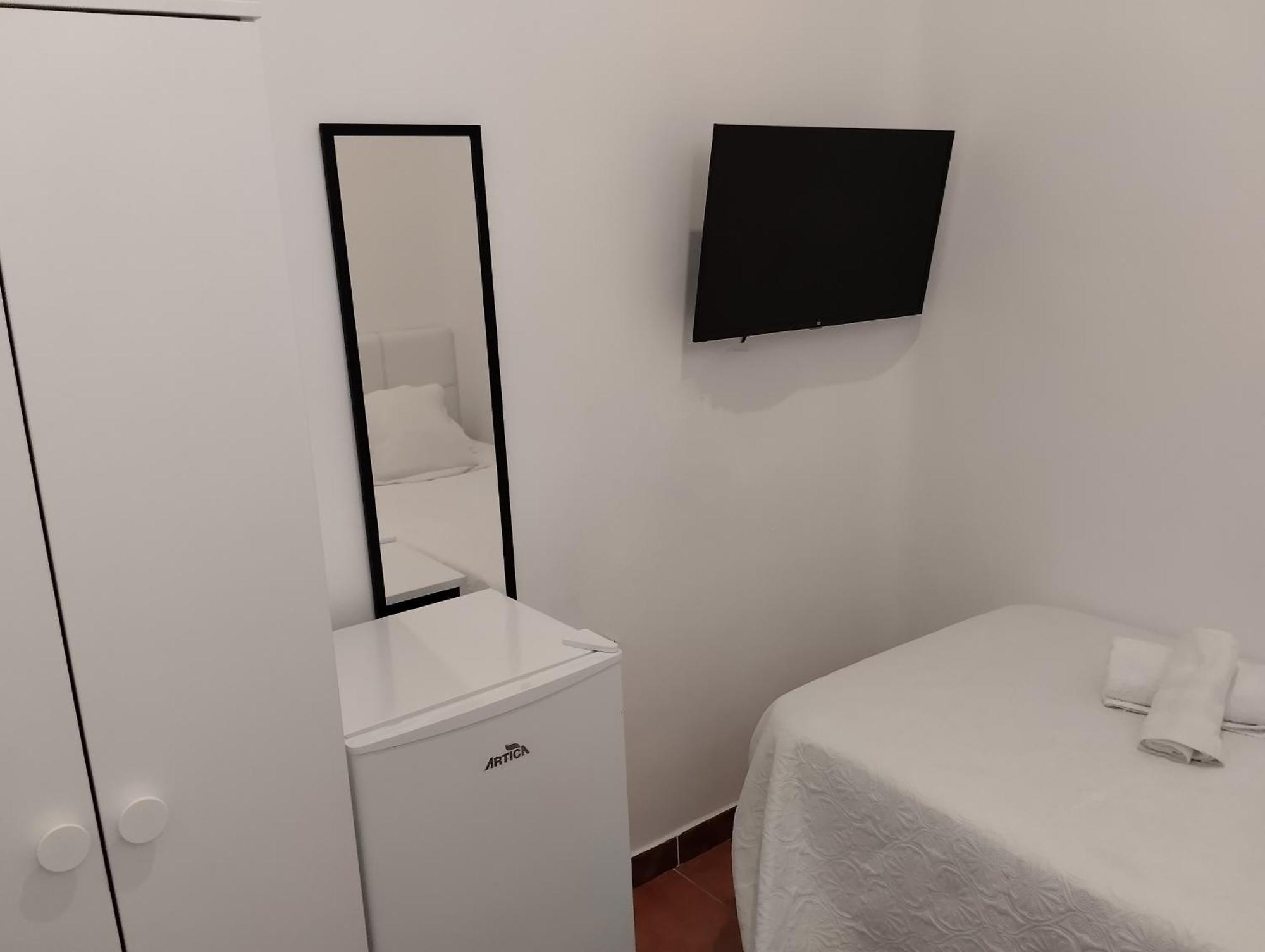 Habitacion Cerca Centro De Madrid Oda fotoğraf