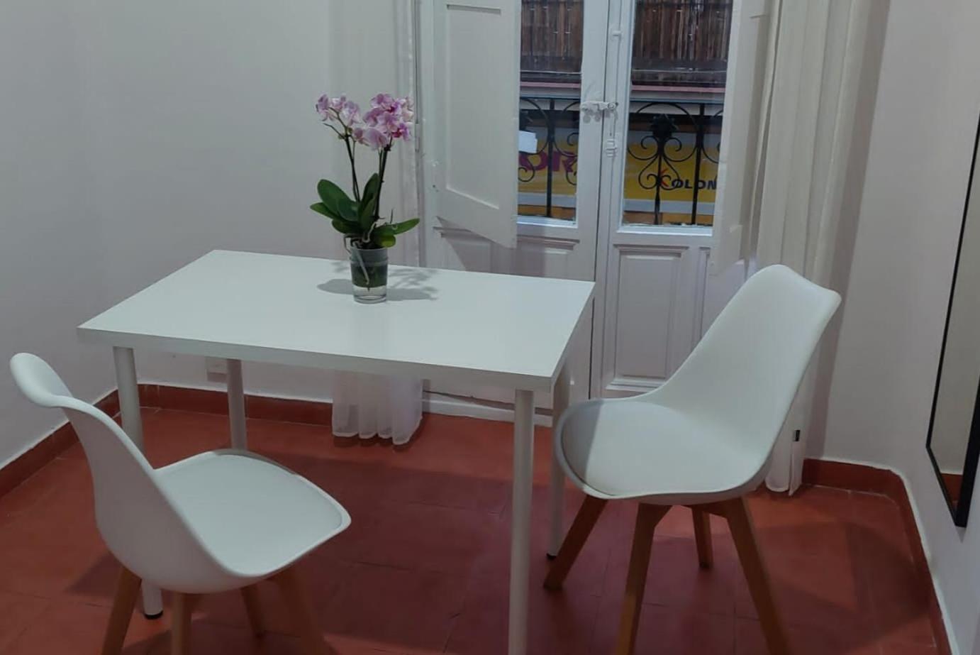 Habitacion Cerca Centro De Madrid Oda fotoğraf