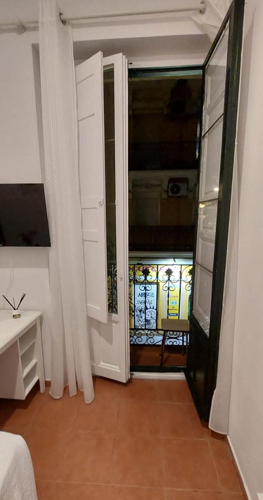 Habitacion Cerca Centro De Madrid Oda fotoğraf